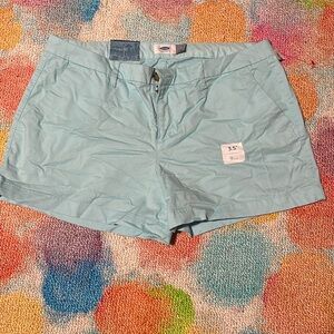 BRAND NWT OLD NAVY light blue khaki shorts (women’s 12)